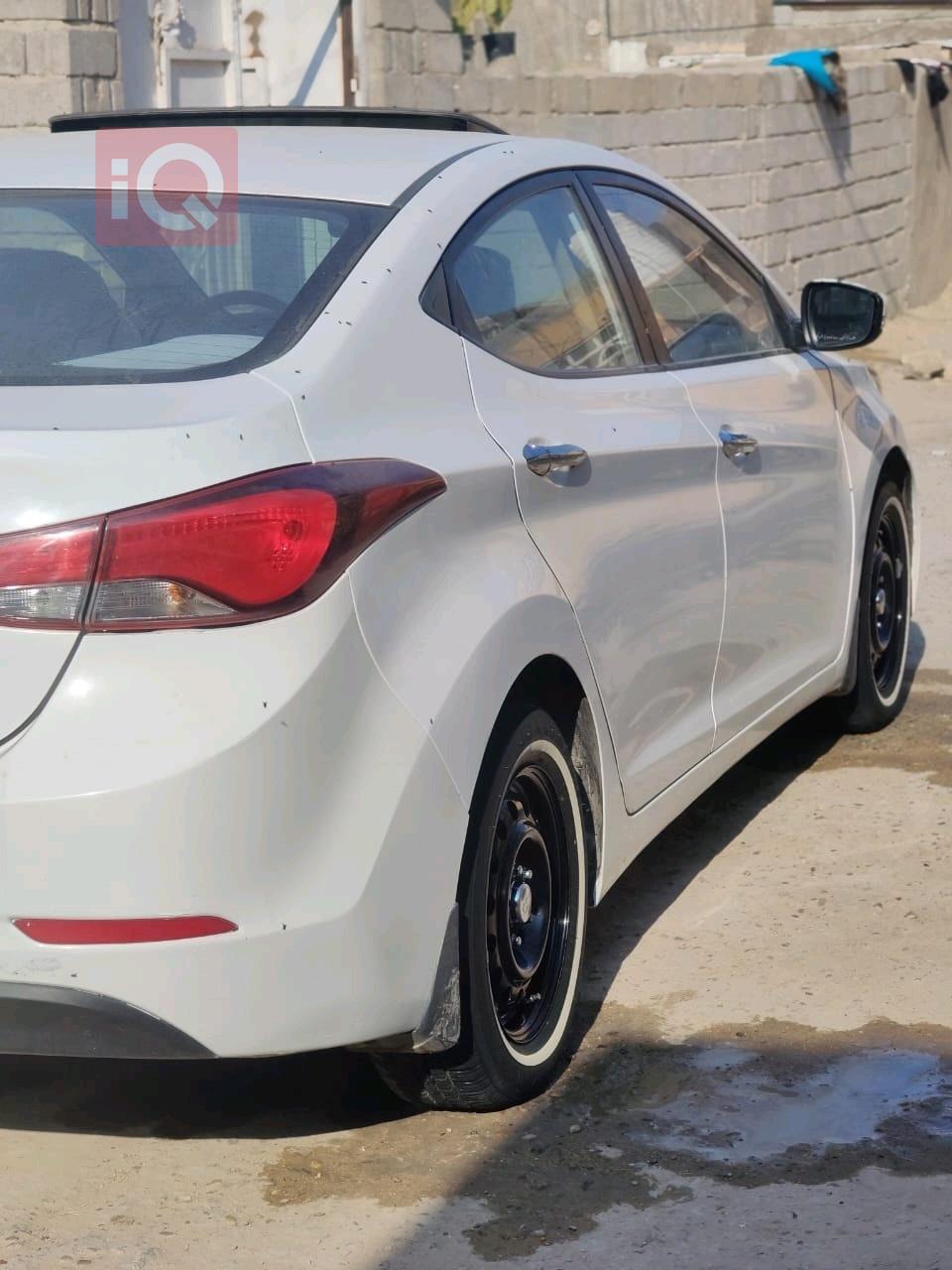 هيونداي النترا